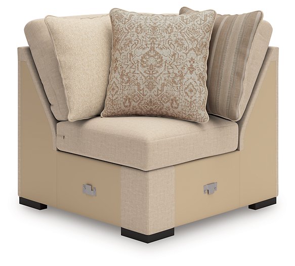 LadyMae Sectional with Chaise